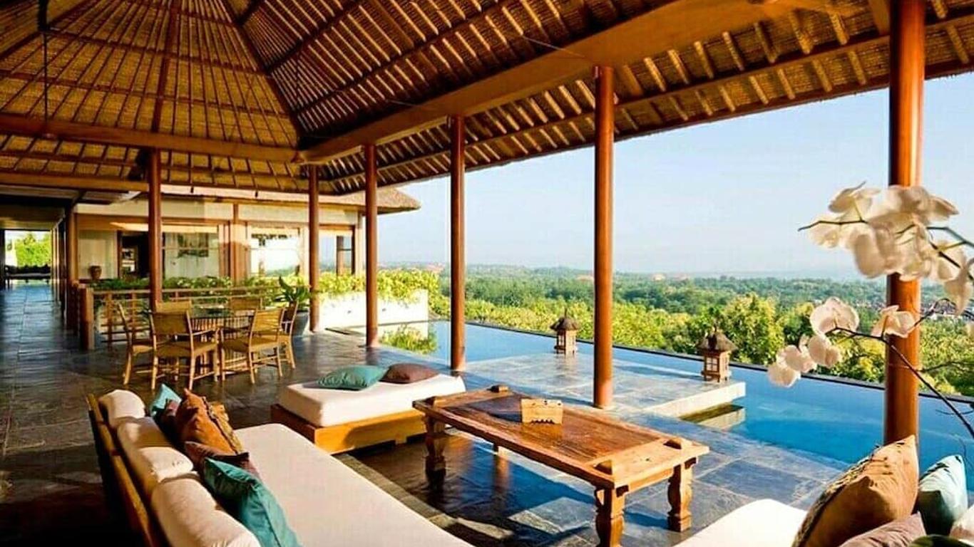 The Longhouse, Jimbaran - Bali