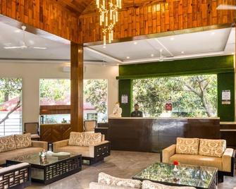 Atulya Resort - Garjia - Лоббі