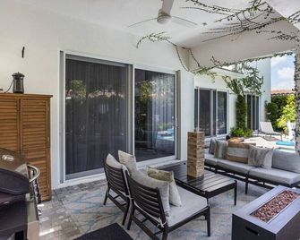 Villa Magnolia-With Heated Pool-By Viac - Wilton Manors - Patio