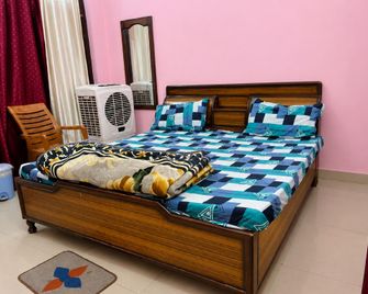 Goroomgo Shumangalam & Banquet Hall Banbasa - Tanakpur - Bedroom