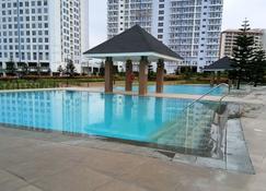 Wind Residences By Smco - Tagaytay - Piscina