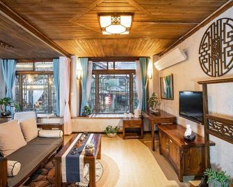 Xiaoqiao Bieyuan Inn - Lijiang - Bedroom