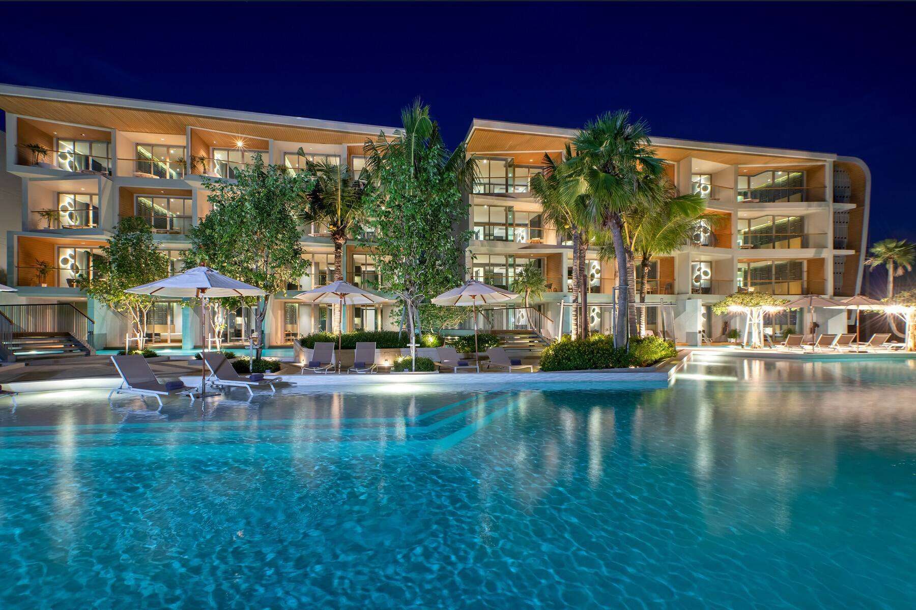 Wyndham Grand Nai Harn Beach Phuket (SHA Plus+) - עיירת פוקט - בריכה
