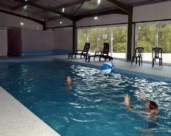 Chalet Rental - Chef Boutonne - Poitou Charentes - Chef-Boutonne - Piscina