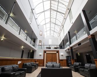 Madison Capital Executive Apartments - קנברה - לובי