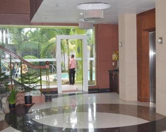 Hotel Camila 2 - Dipólog - Lobby
