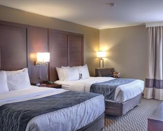 Comfort Inn at Buffalo Bill Village Resort - Cody - Bedroom