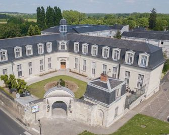Hotel Beauvilliers - Saint-Aignan - Edificio