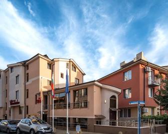 Hotel Chuchulev - Sozopol - Edificio