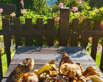 Holiday Home With Sauna And Panorama Of The Giant Mountains - Jestřabí v Krkonoších - Restaurante