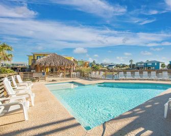 Eleventh II - Port Aransas - Pool