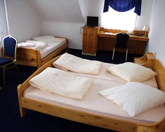 Hotel Sonne - Weingarten (Ravensburg) - Camera da letto