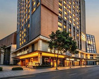 Madison Hotel (Shanghai International Resort Chongxi Road) - Şanghay - Bina