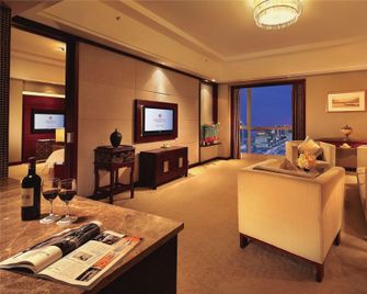 Suzhou Dyna Sun International Hotel - Suzhou - Bedroom
