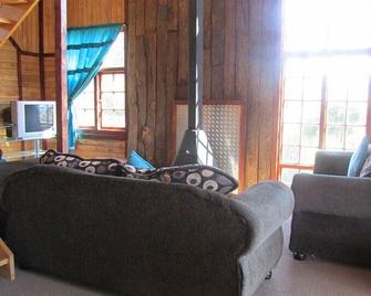 Mystic Mountain Cottage - Clarens - Sala de estar