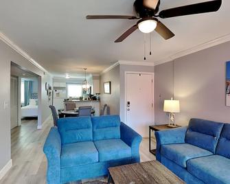 Villas on the Gulf C1 - Pensacola Beach - Pokój dzienny