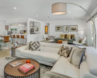 Caballeros Palms - Fantastic Indoor/Outdoor style! - Palm Springs - Sala de estar