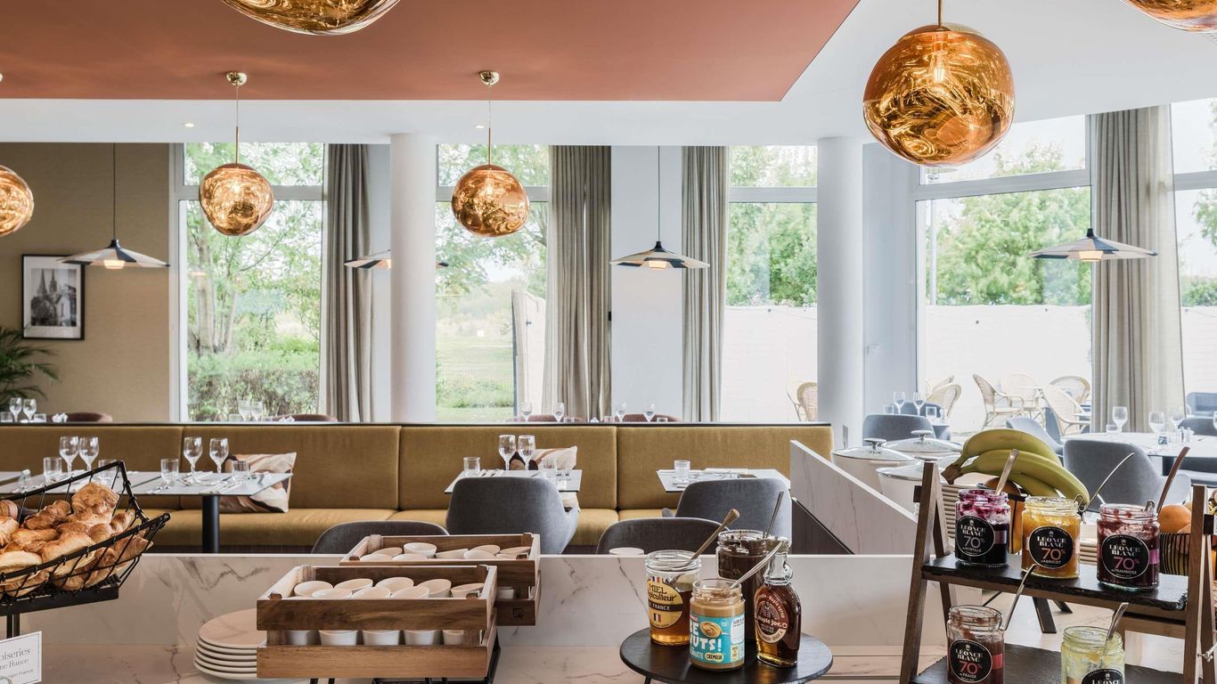 Mercure Chartres Est