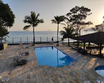 Summit Beach Hotel Boicucanga - סאו סבסטיאו - בריכה