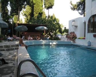 Bircan Hotel - Bodrum - Pool