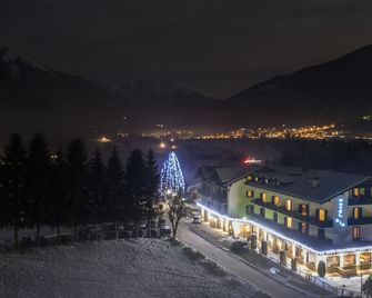 Hotel Rio - Caderzone - Buiten zicht