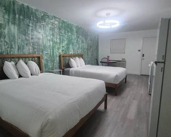 Emerald Rain @Marina Motor Lodge - Aransas Pass
