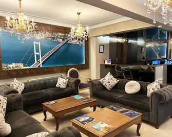 Elite Marmara Bosphorus & Suites - Istanbul - Living room