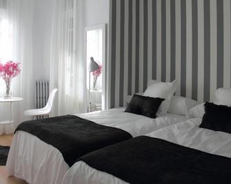 7 Moons B&B - Valencia - Bedroom