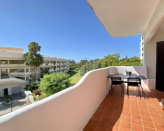 Vilamoura Twins 2 With Pool By Homing - Vilamoura - Balcony