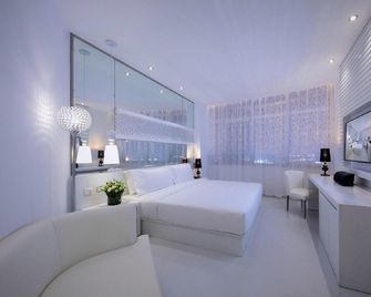 Jinghai Twin Hotel - Tianjin - Schlafzimmer