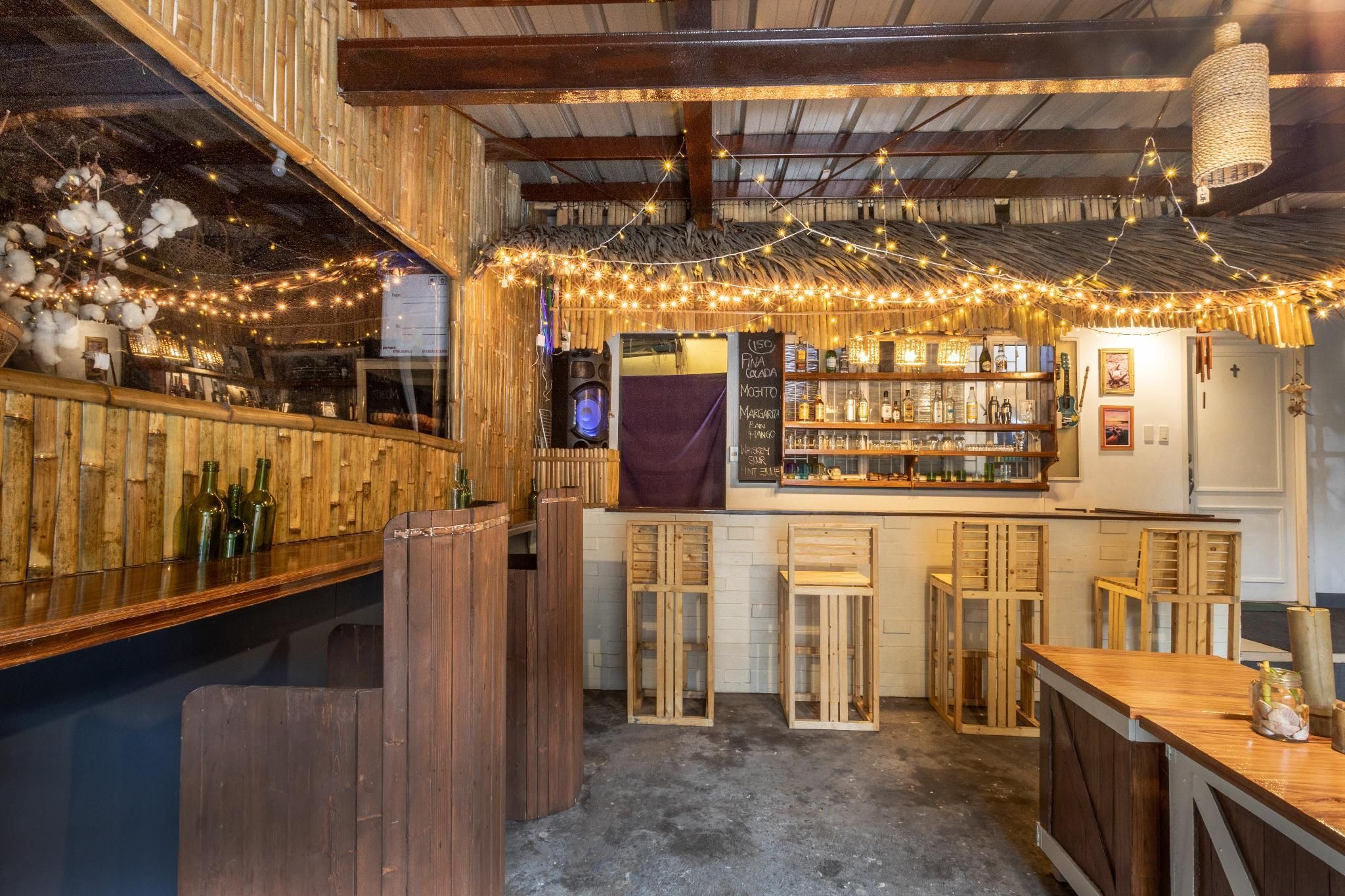 Baybayin Hostel and Co-Live - מנילה - בר