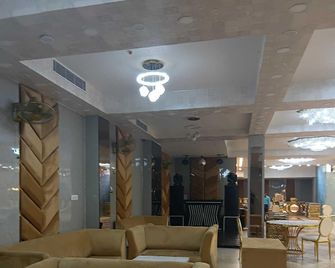 Townhouse Dharuhera Bus Terminal Formerl - Rewāri - Lounge