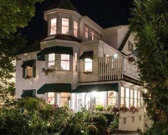 Harbour Towne Inn on the Waterfront - Boothbay Harbor - Bâtiment