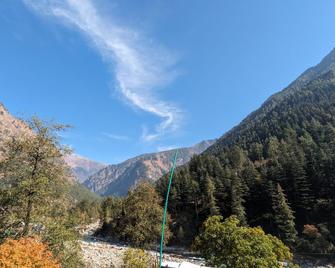 Apple Garden Katagla Kasol - Kasol - Edificio