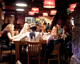 Tricky's Hotel - Redruth - Ristorante