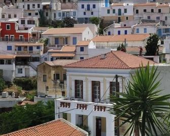 Anastasia The Traditional House - Ioulis