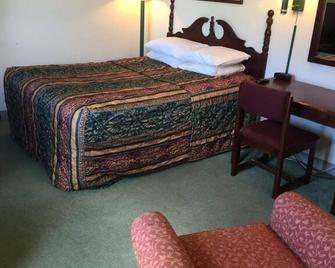 Sunset Inn & Suites - Seward - Bedroom