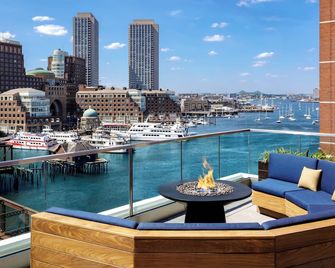 信者傲途格精選酒店 - 波士頓 - 陽台