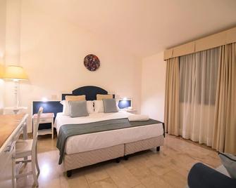 Delfino Beach Hotel - Marsala - Bedroom