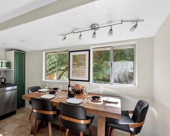 Grapevine Cottage by Avantstay Hobby Vin - Glen Ellen - Salle à manger