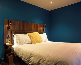 The Cherry Rooms - London - Bedroom
