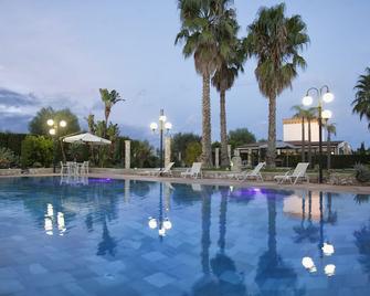 Masseria Tenuta Specolizzi - Salve