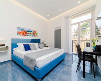 Cloister Suites Amalfi - Amalfi - Yatak Odası