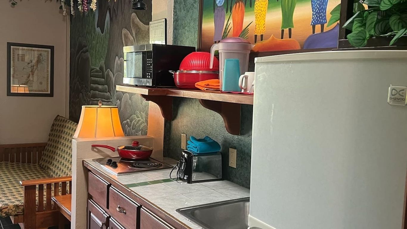 Belize Budget Suites