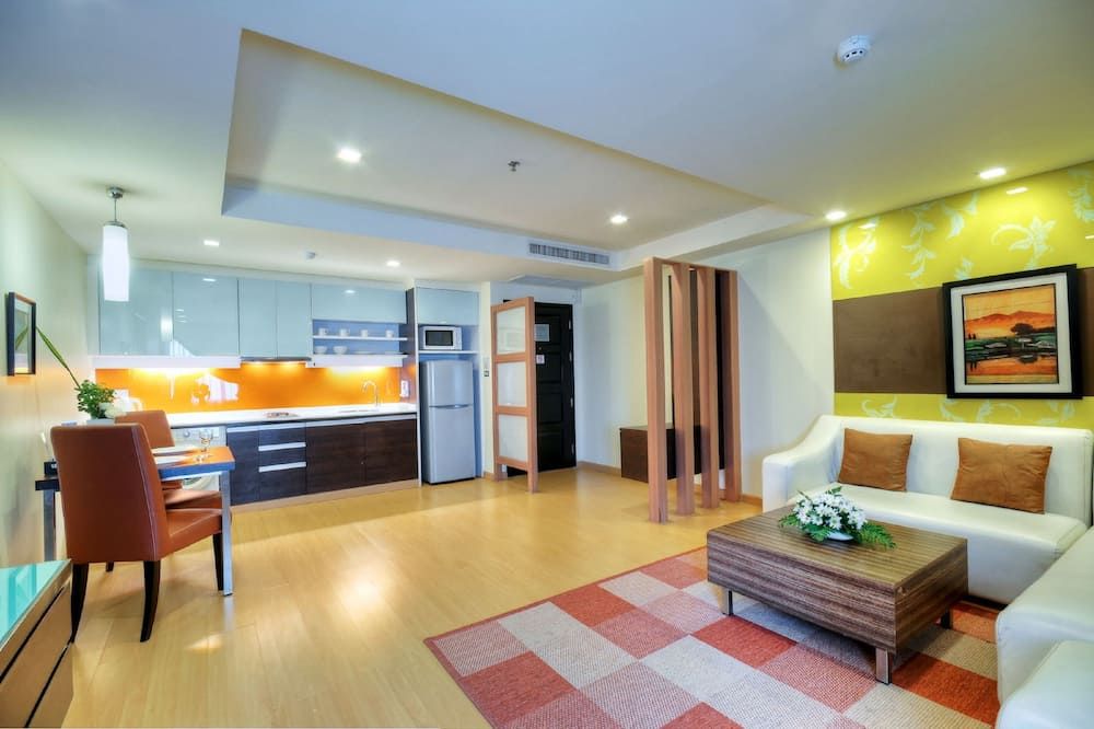 أجنحة اسبن سوكومفيت