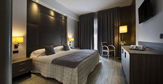 Hotel Desenzano - Desenzano del Garda - Bedroom