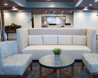 Holiday Inn Express Pascagoula-Moss Point By IHG - Moss Point - Будівля