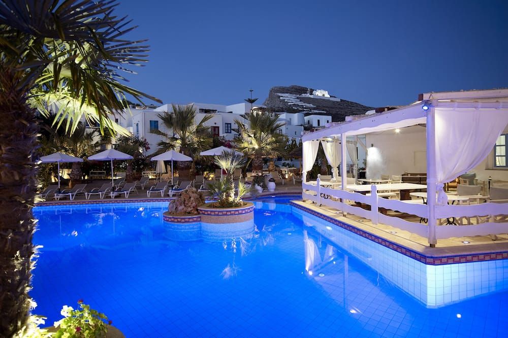 Polikandia Hotel - Folegandros - Pool