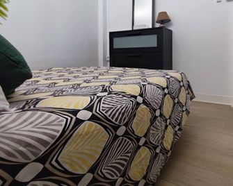 Joli T2 Renove Et Calme Quartier Desroch - Fort-de-France - Ložnice