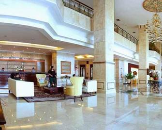 Grand Cempaka Business Hotel - Jakarta - Lobby